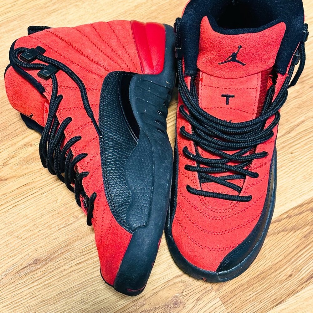 JORDAN 12’S REVERSE FLU GAME